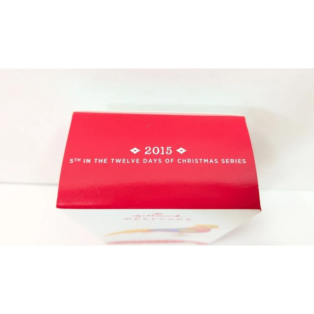 Hallmark Keepsake Ornament FIVE GOLDEN RINGS 5th in Series 2015‎